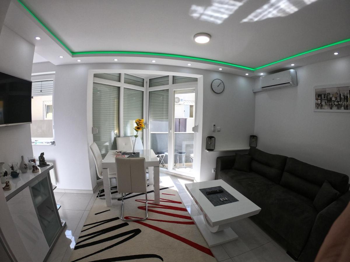 Apartmani K&V Веліко-Ґрадіште Екстер'єр фото